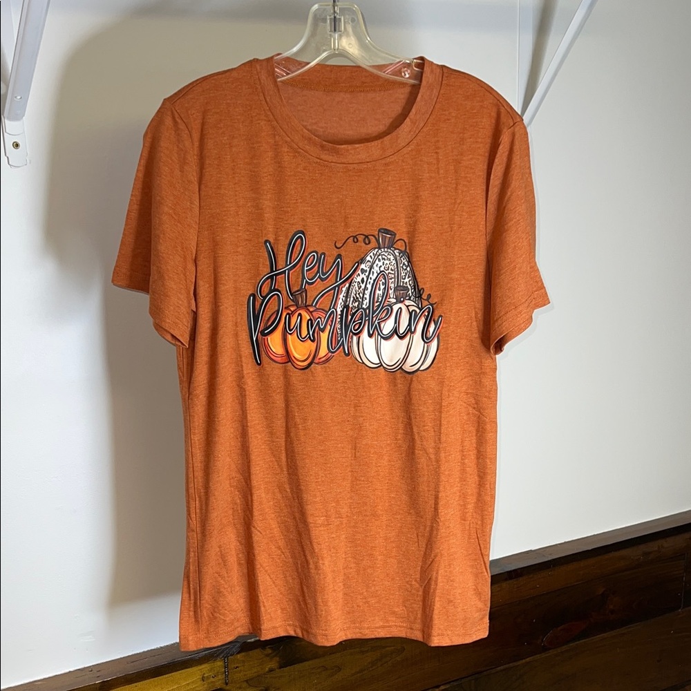 Amazon Hey Pumpkin‎ Autumn Fall Orange Graphic Tee- S